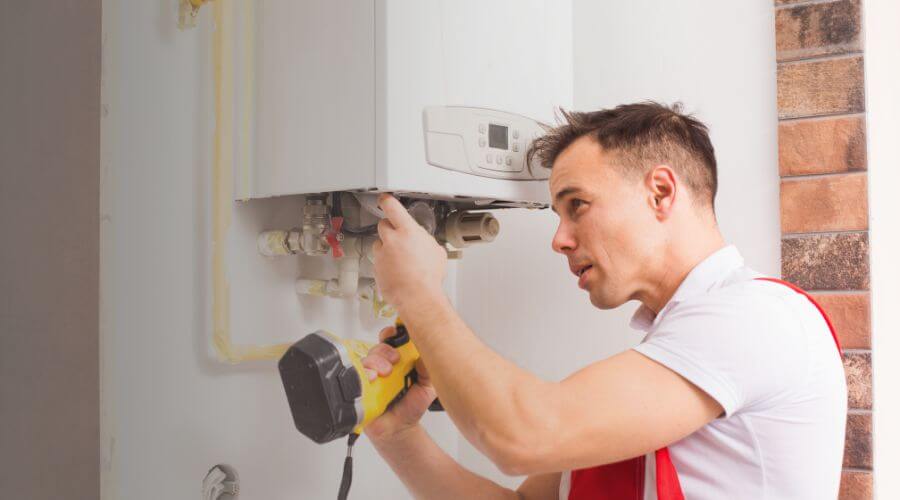 Local water heater installation in Santa Fe, MO